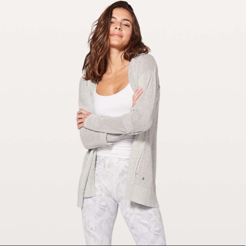 Lululemon Still Movement Wrap
